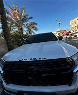 تويوتا لاندكروزر